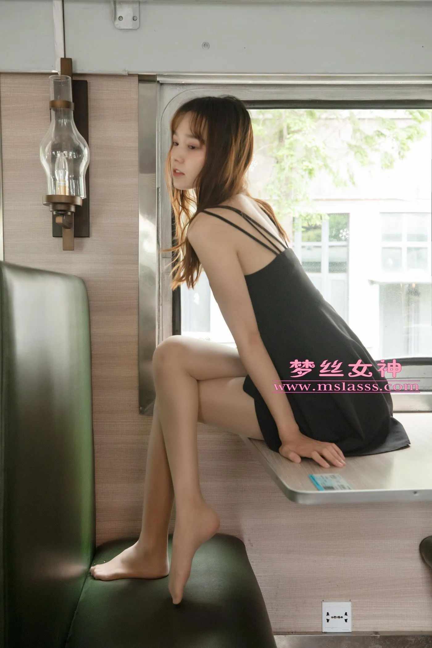[MSLASS梦丝女神] 2020.04.22 NO.110 玥玥 火车超自然系 [61P]插图7